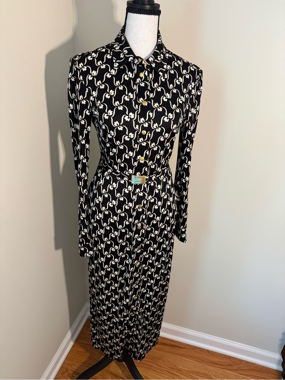 Tory Burch Black Long Sleeve Shirt Dress with Cream Chain Motif